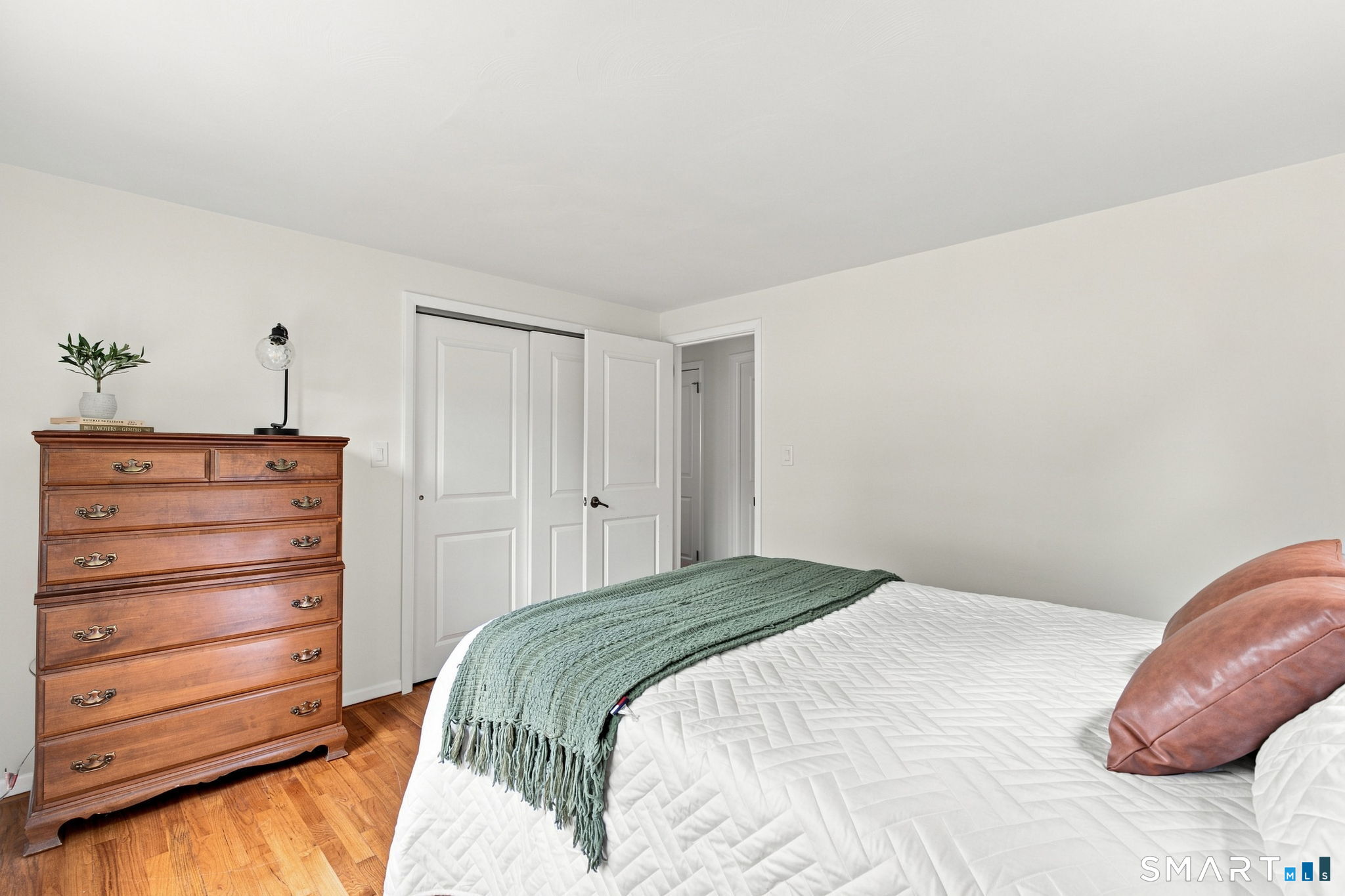 18 Redwood Drive Bristol CT 06010
