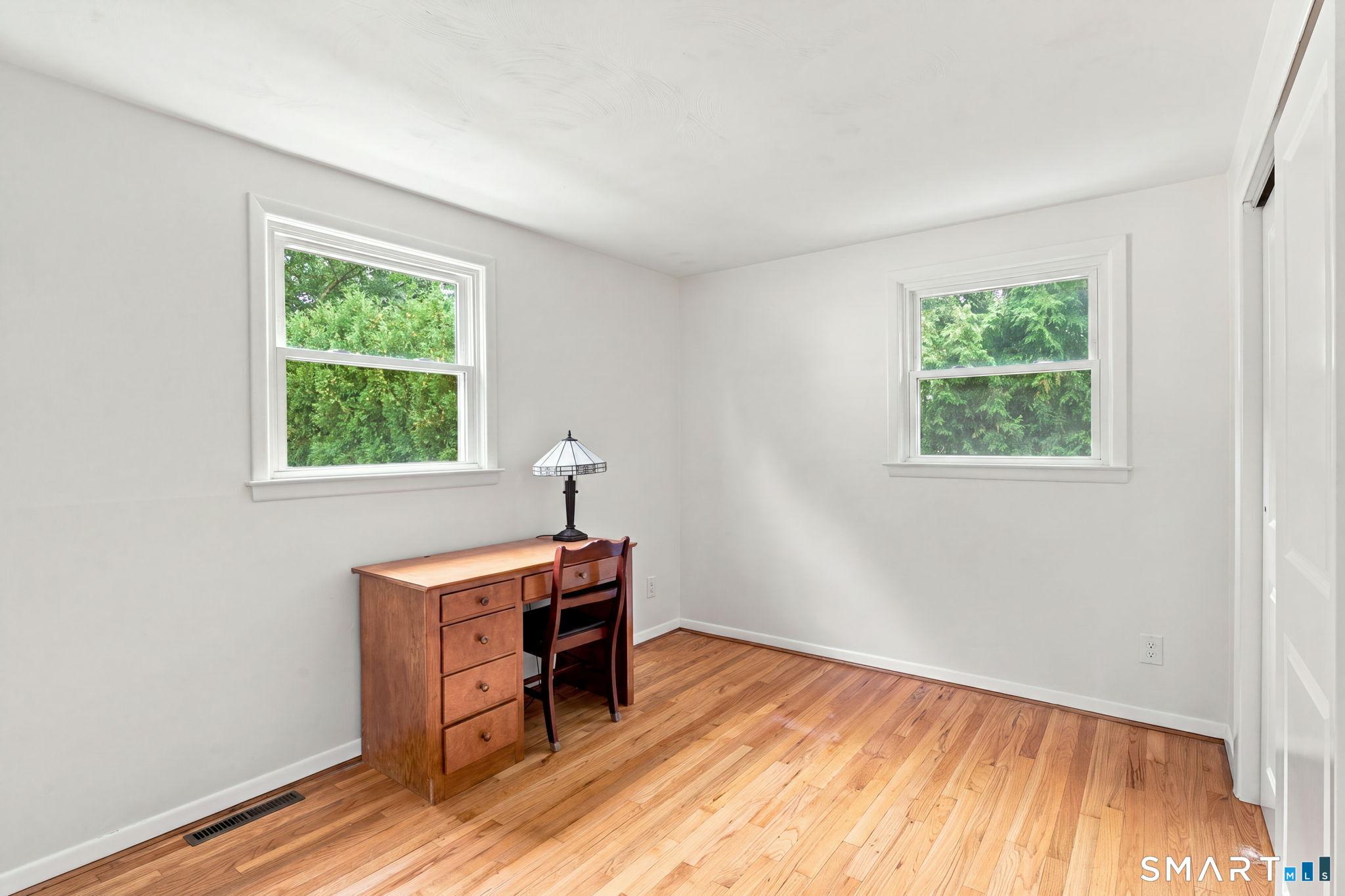 18 Redwood Drive Bristol CT 06010