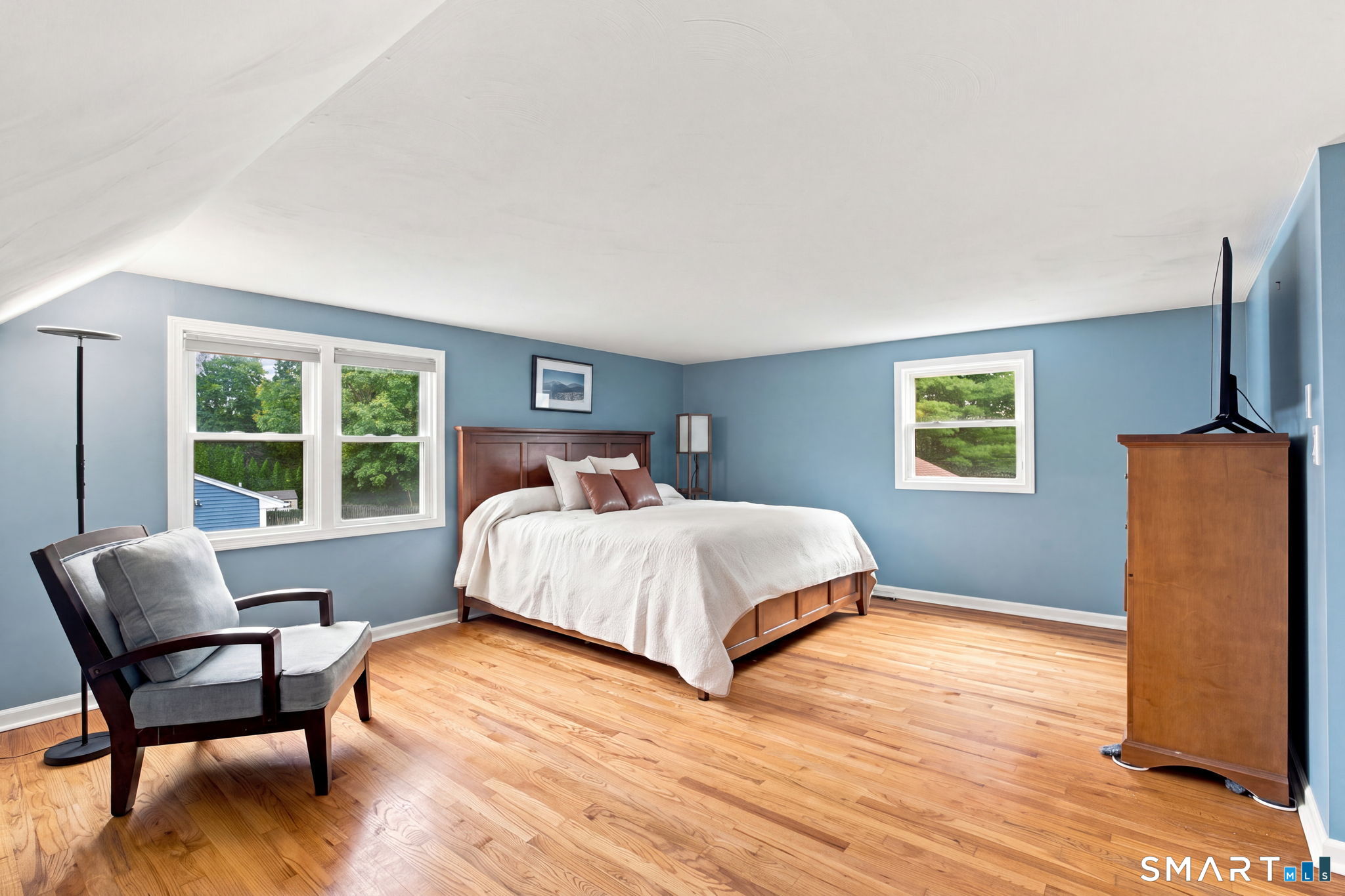 18 Redwood Drive Bristol CT 06010
