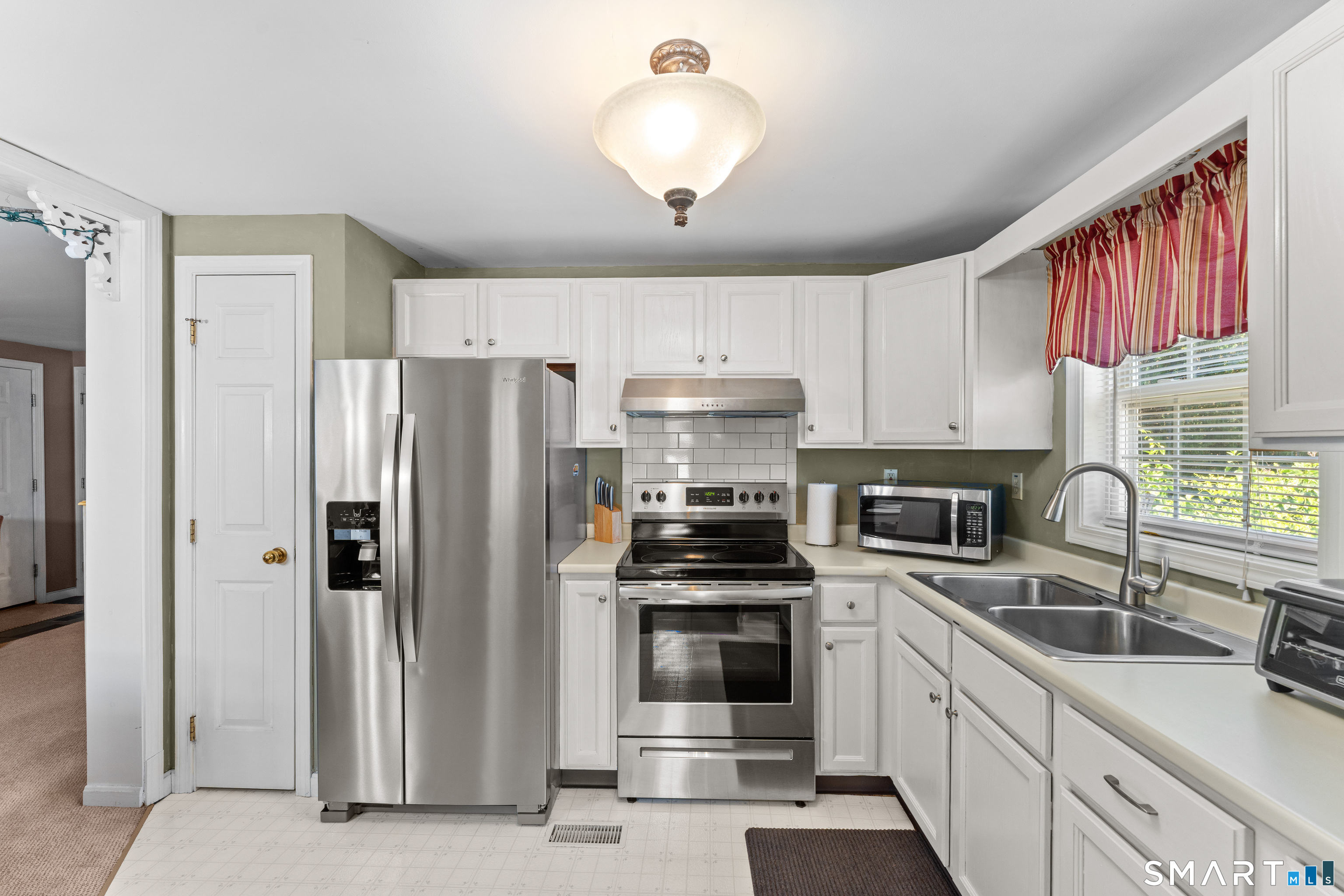 5 Loring Court Wallingford CT 06492