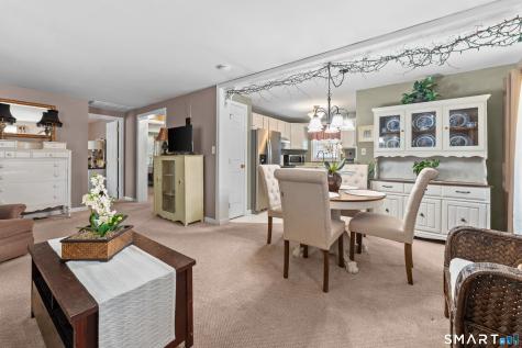5 Loring Court Wallingford CT 06492