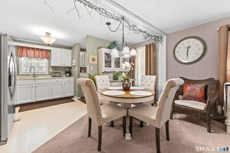 5 Loring Court Wallingford CT 06492