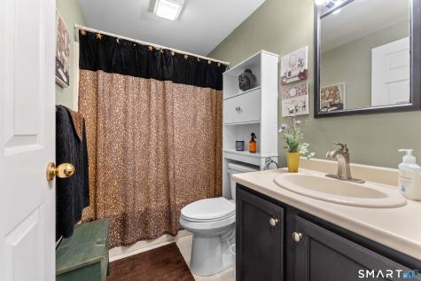 5 Loring Court Wallingford CT 06492