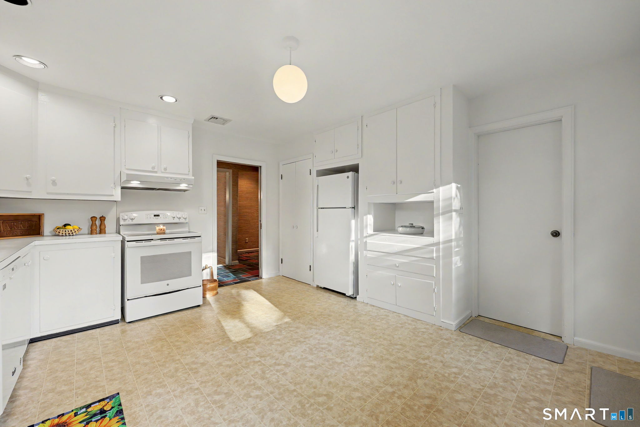 47 Juniper Ridge Drive Danbury CT 06811