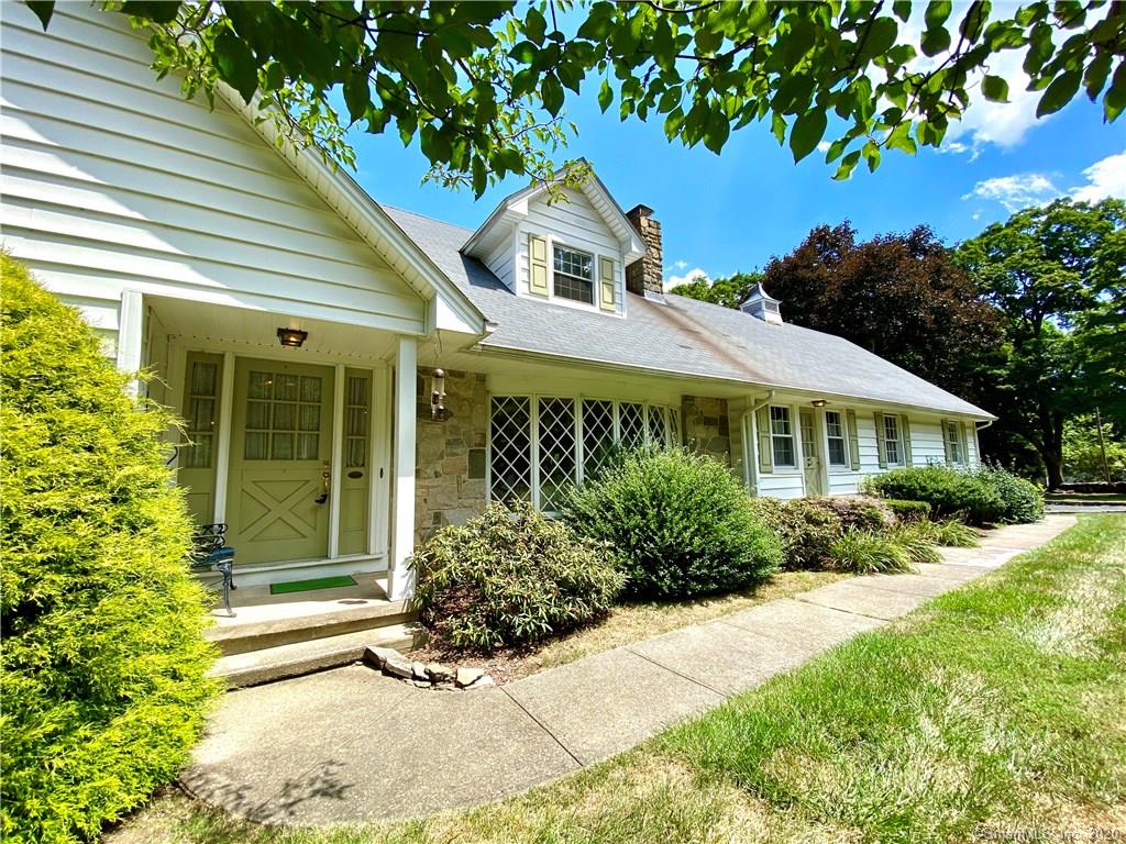 10 Flax Mill Lane Milford CT 06461
