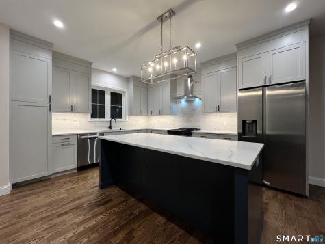 410 Alba Avenue Bridgeport CT 06606