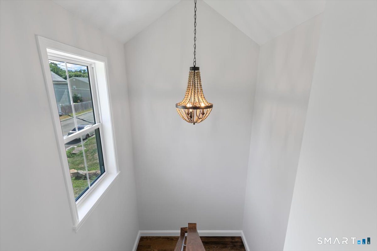 410 Alba Avenue Bridgeport CT 06606