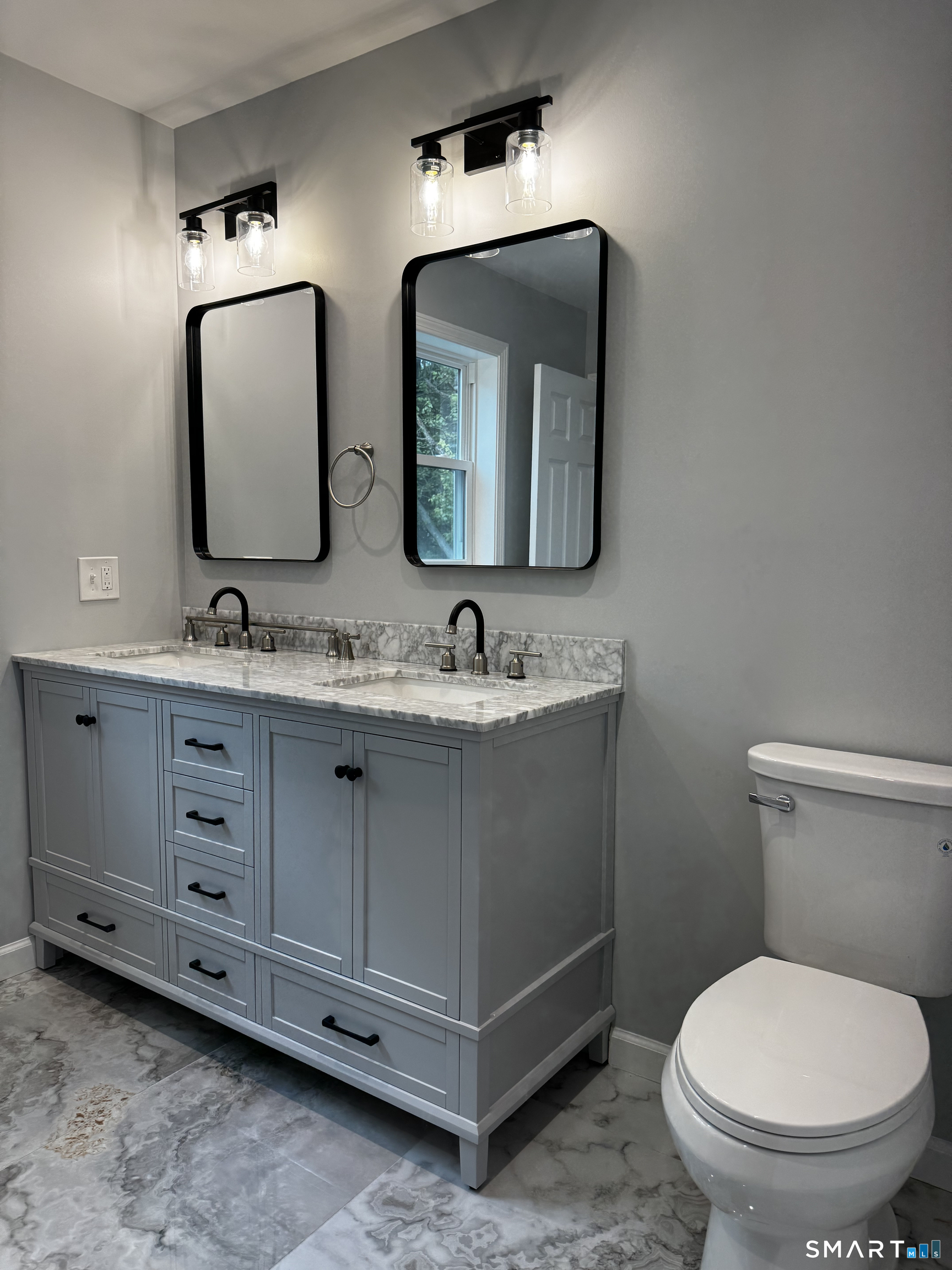 410 Alba Avenue Bridgeport CT 06606