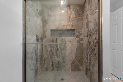 410 Alba Avenue Bridgeport CT 06606