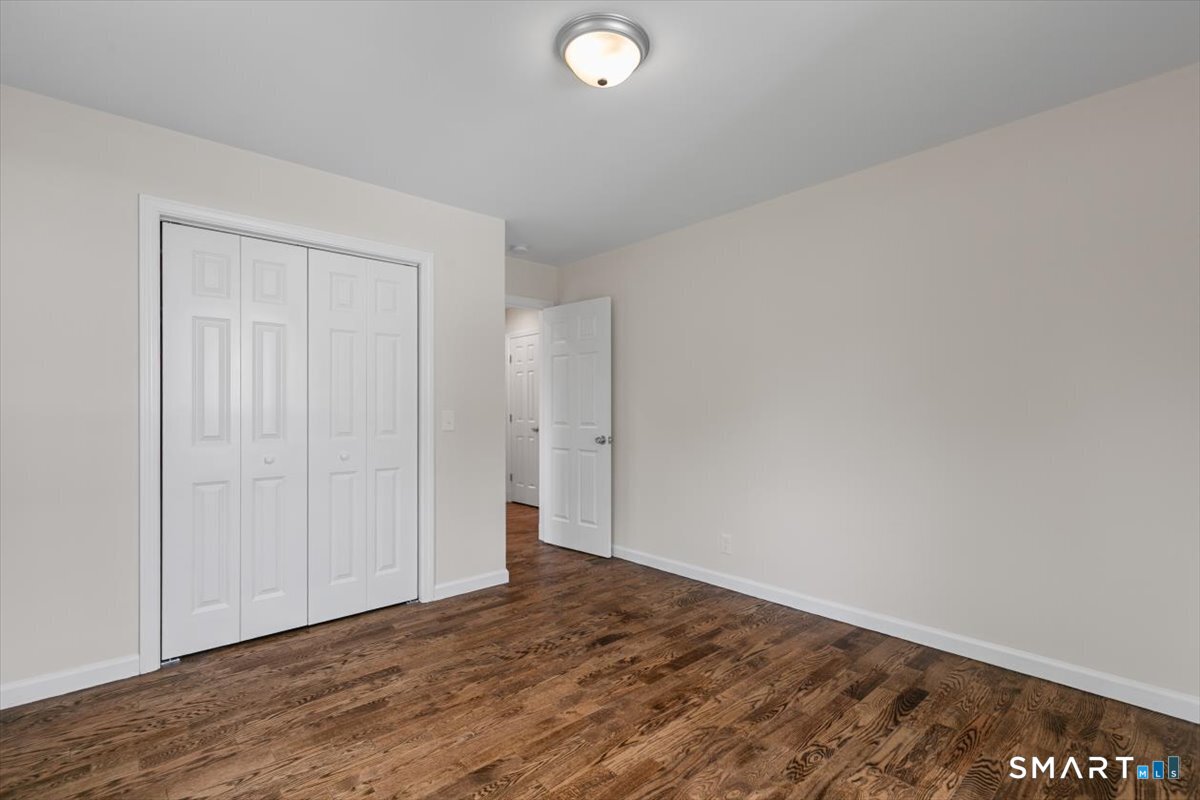 410 Alba Avenue Bridgeport CT 06606