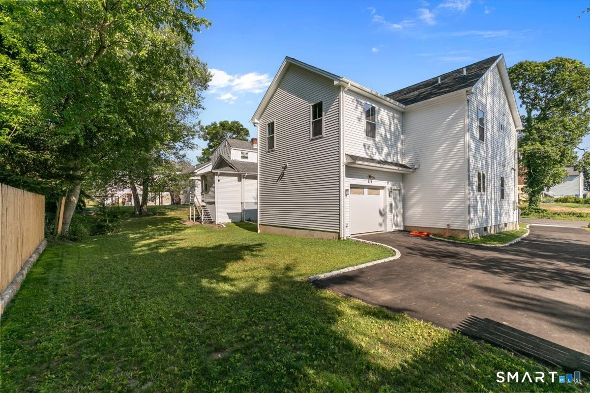 410 Alba Avenue Bridgeport CT 06606