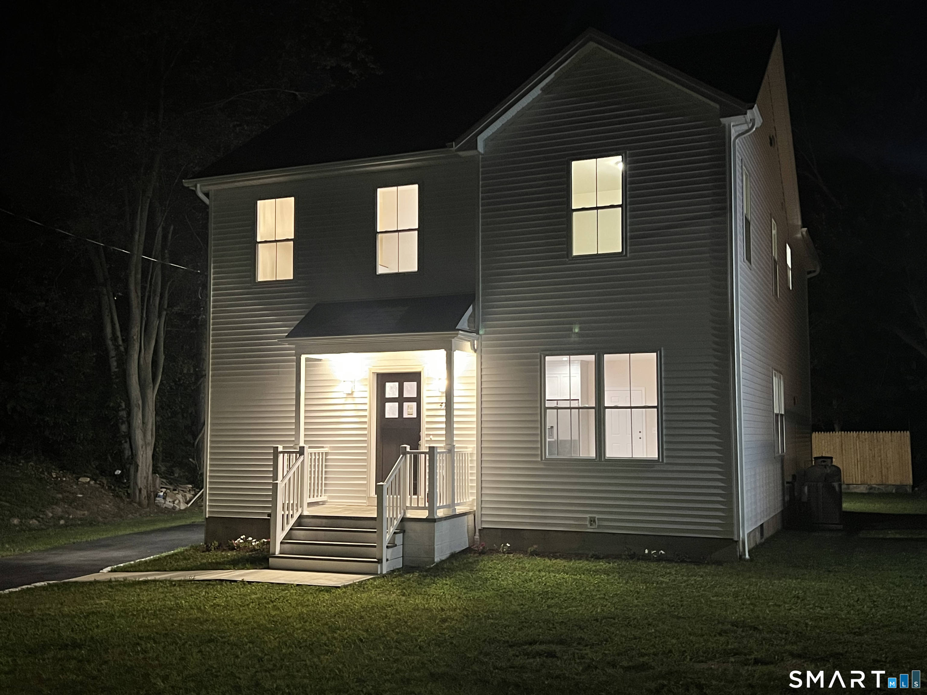 410 Alba Avenue Bridgeport CT 06606