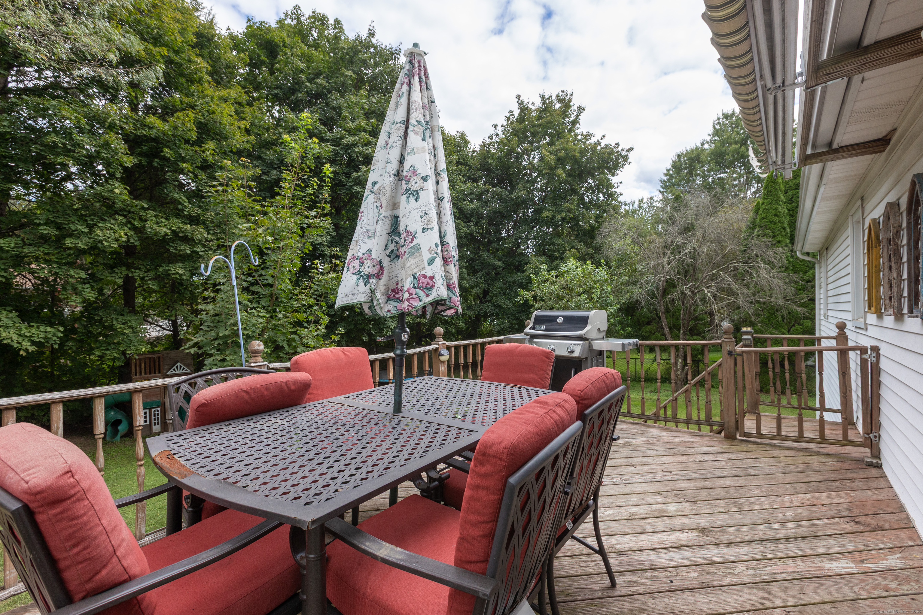 24 Hillside Circle Brookfield CT 06804