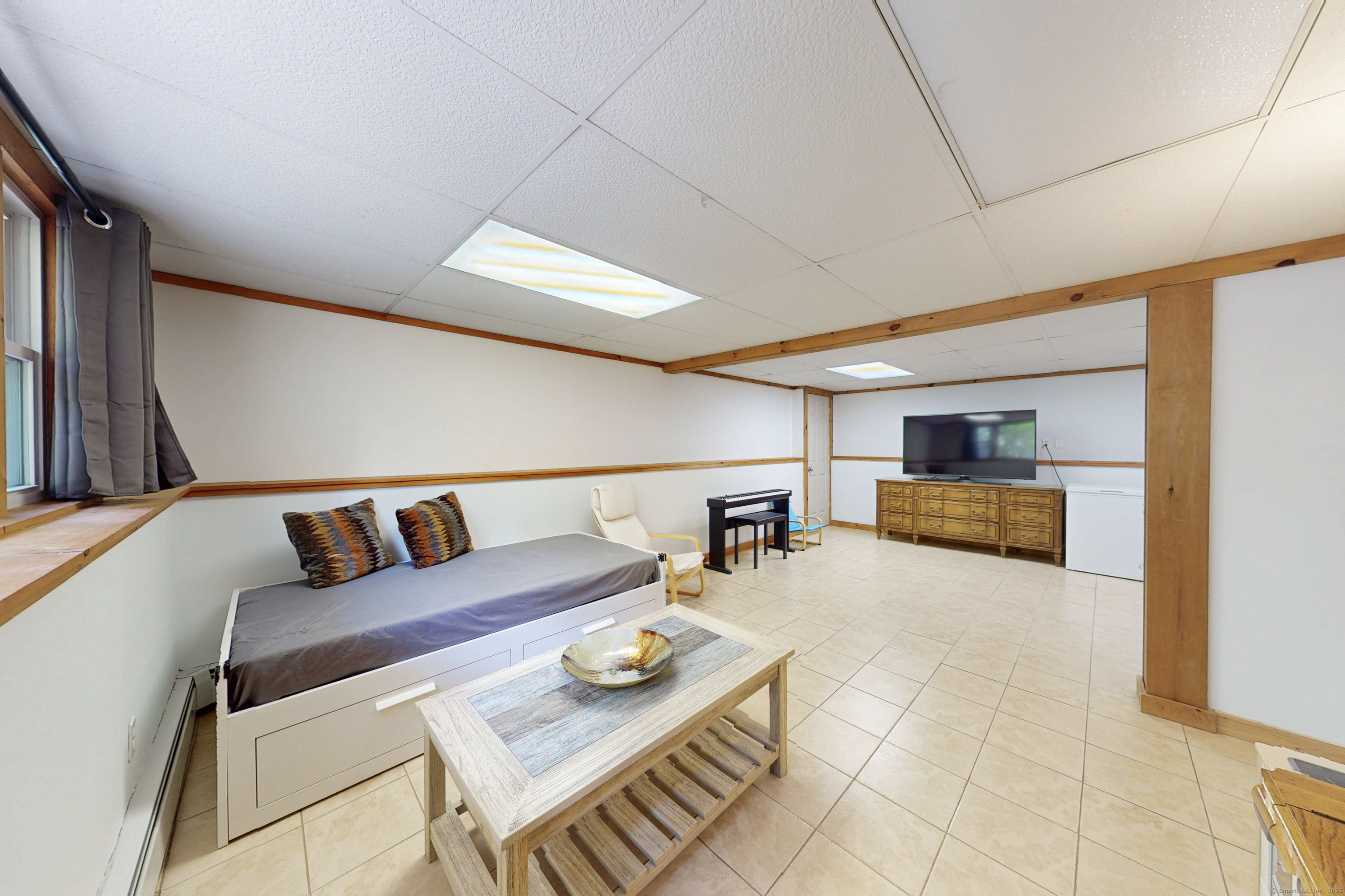 24 Hillside Circle Brookfield CT 06804