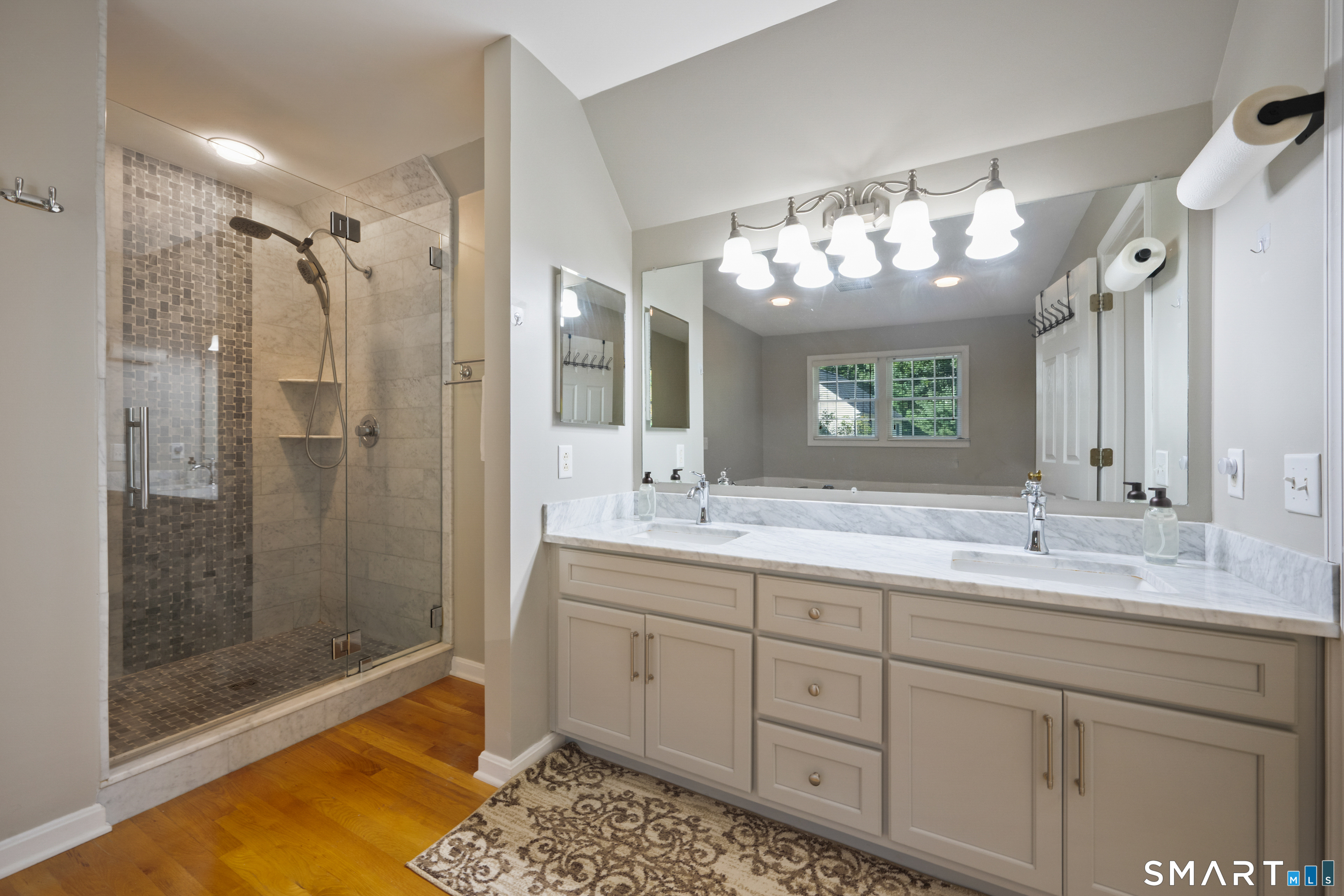 12 Crowne Pond Lane Wilton CT 06897