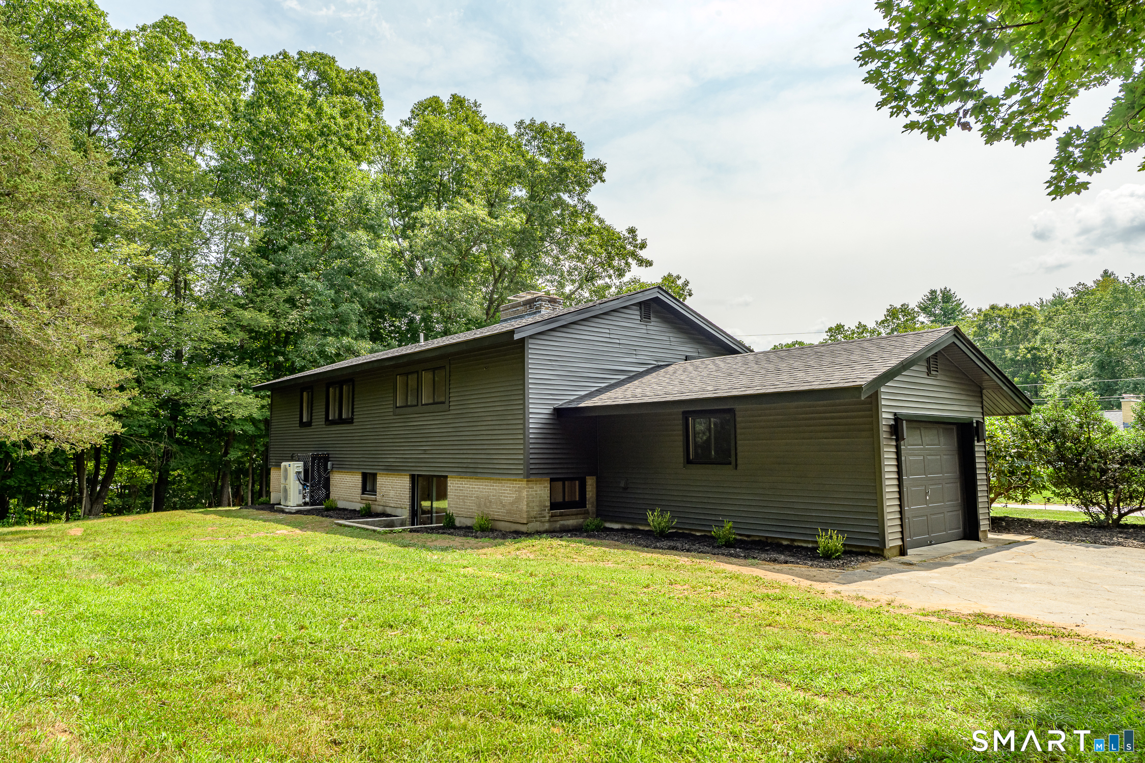 88 Grand View Terrace Brooklyn CT 06234