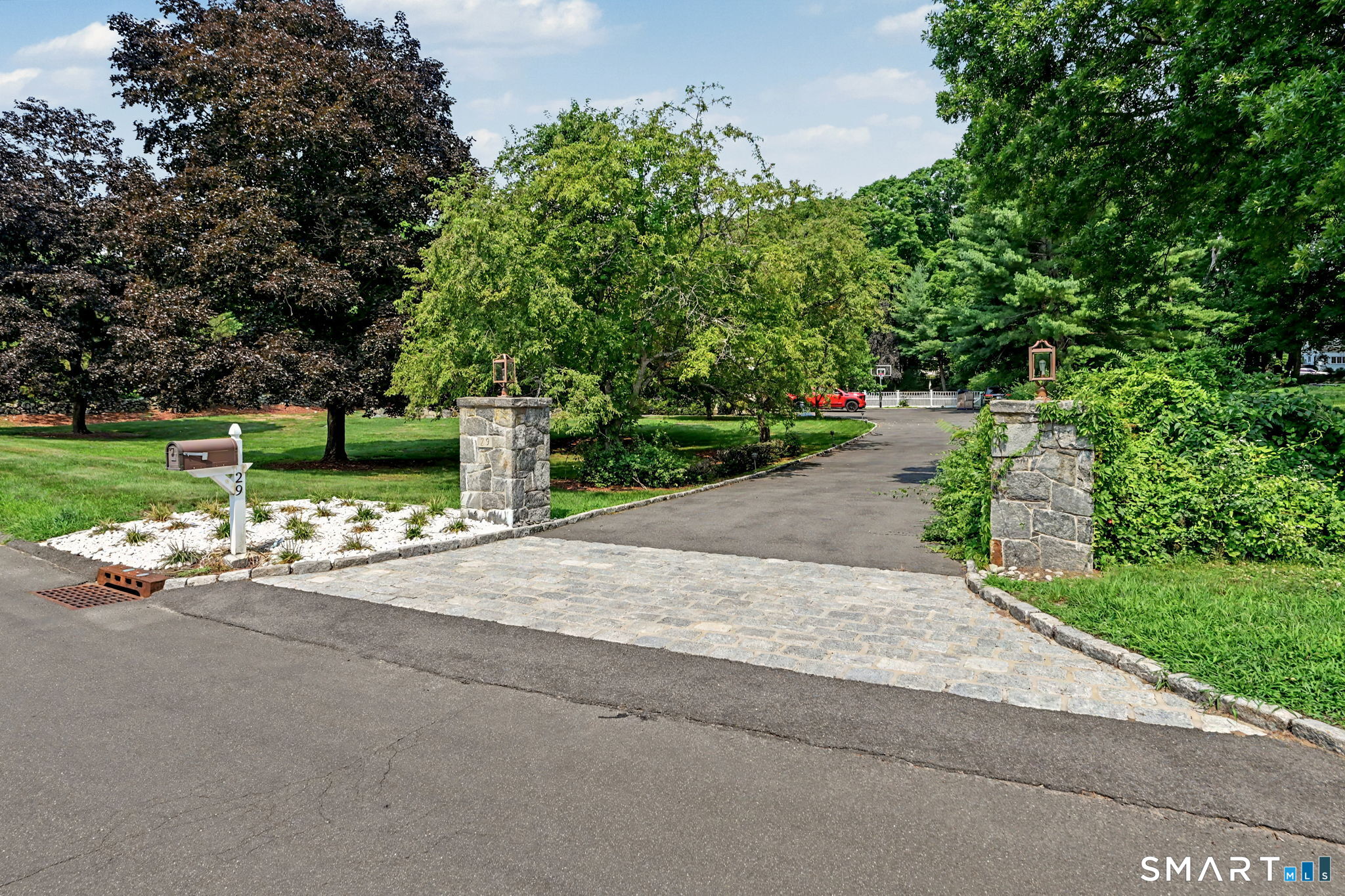 29 Old Logging Road Stamford CT 06903