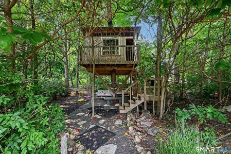 29 Old Logging Road Stamford CT 06903