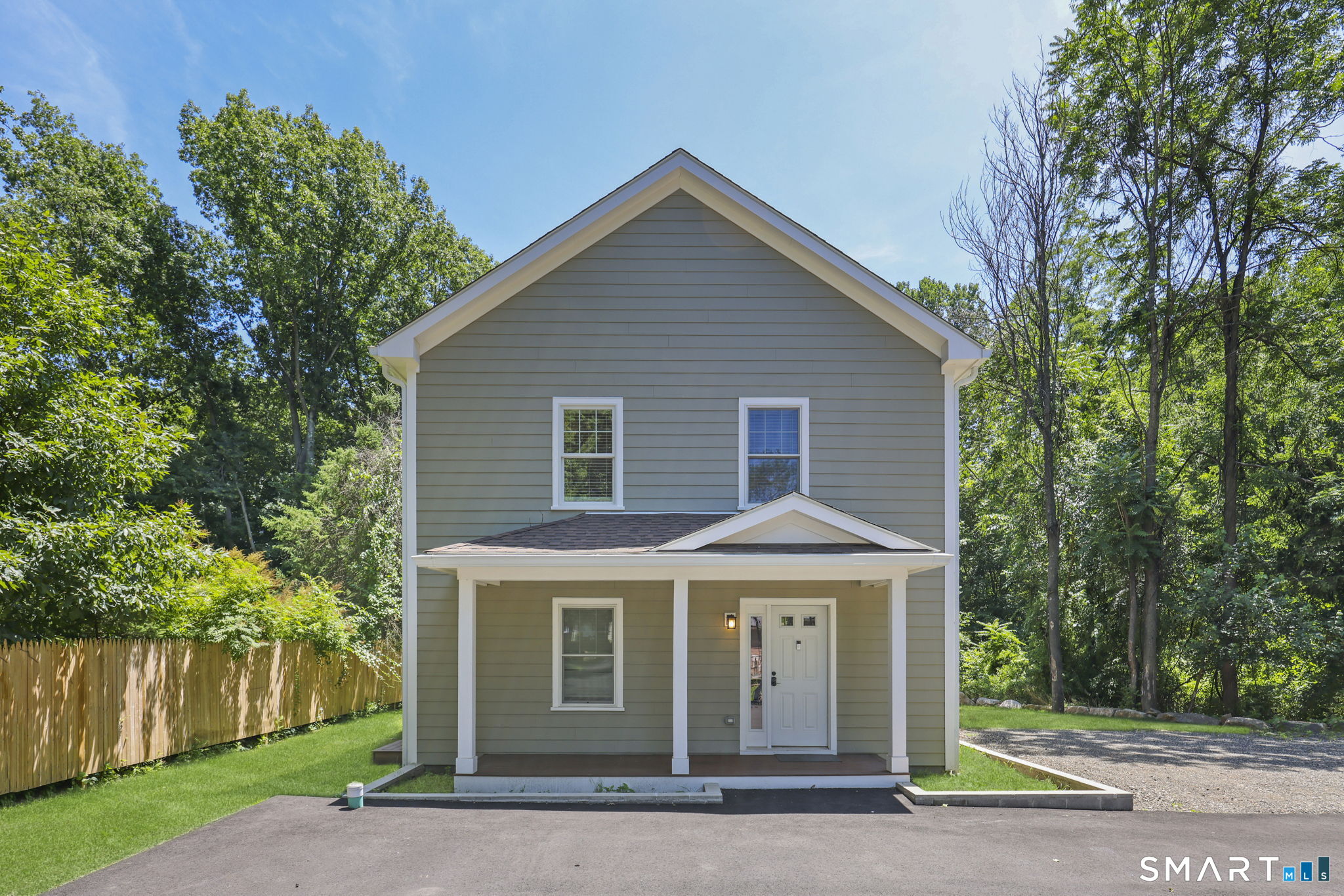 247 Eckart Street Bridgeport CT 06606