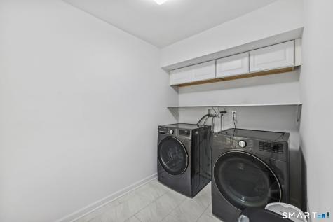 247 Eckart Street Bridgeport CT 06606