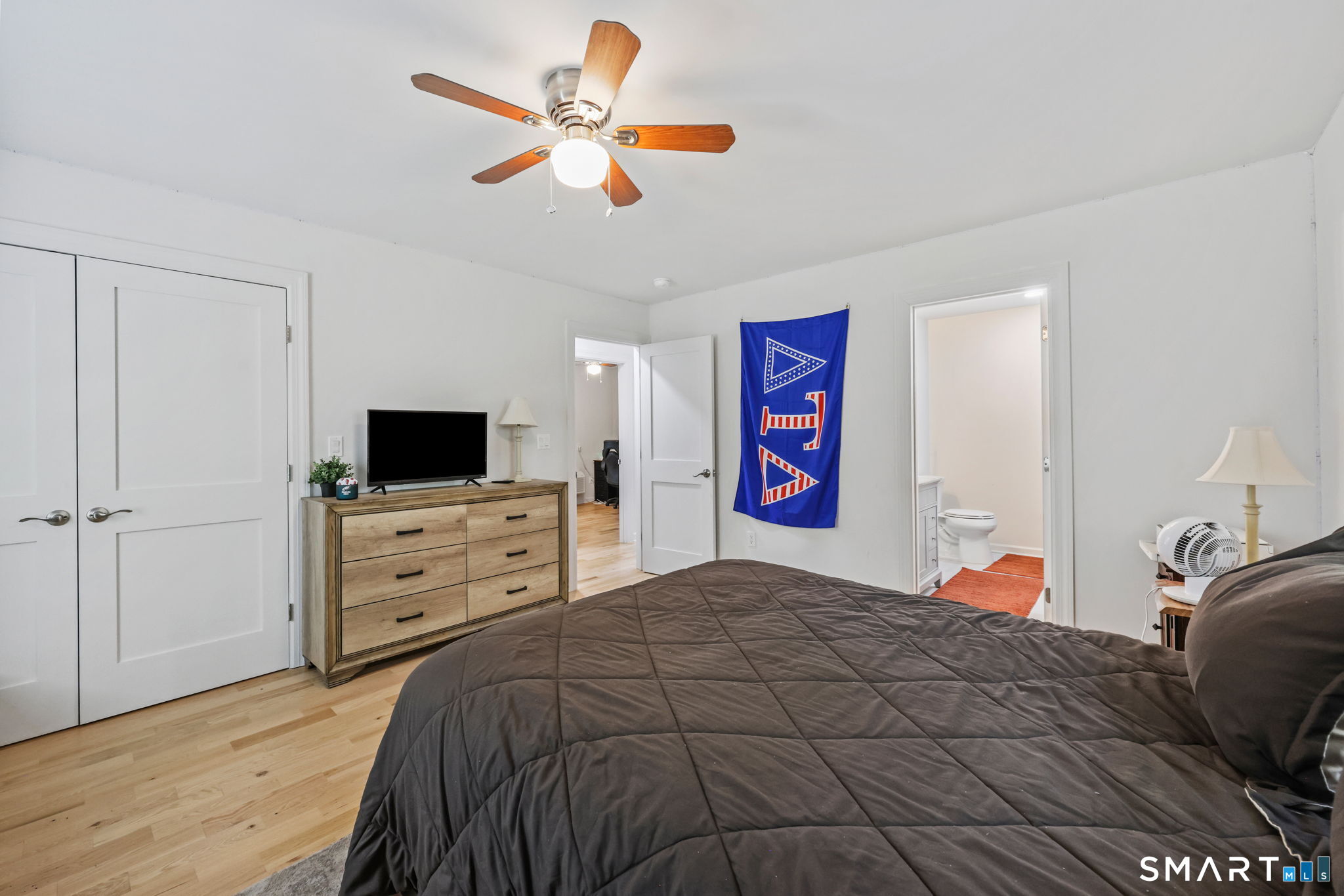 247 Eckart Street Bridgeport CT 06606