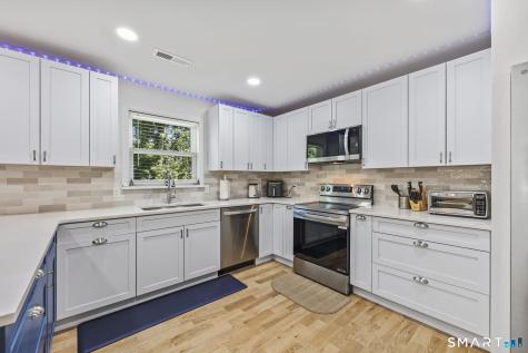 247 Eckart Street Bridgeport CT 06606
