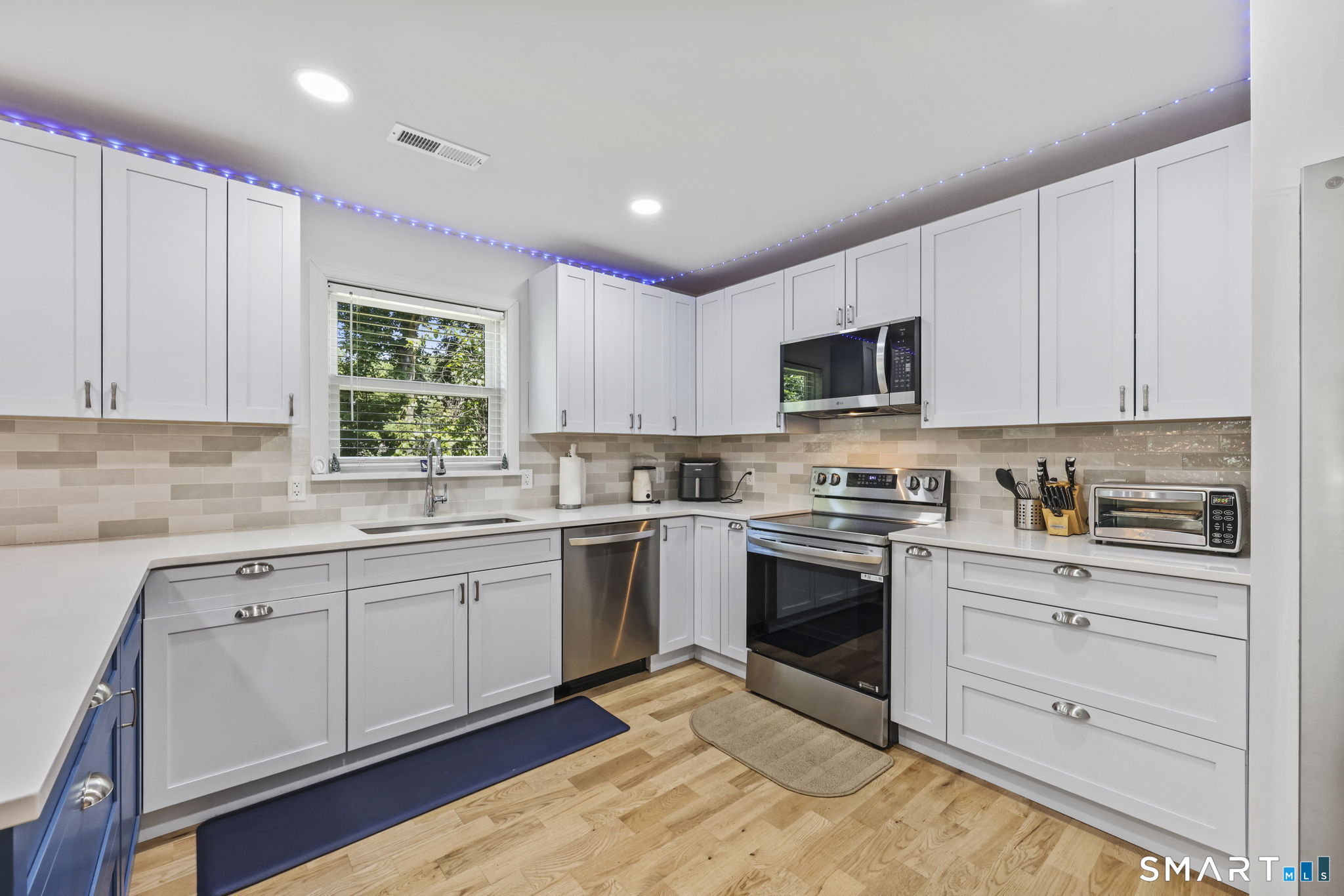 247 Eckart Street Bridgeport CT 06606