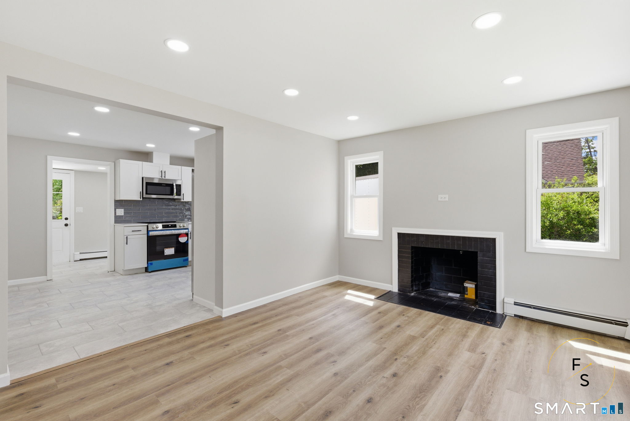 65 Broad Street Manchester CT 06042