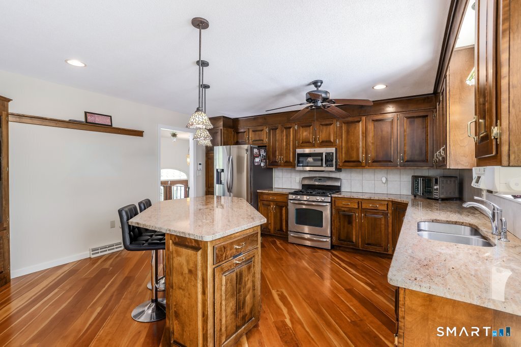 21 Parson Road Somers CT 06071
