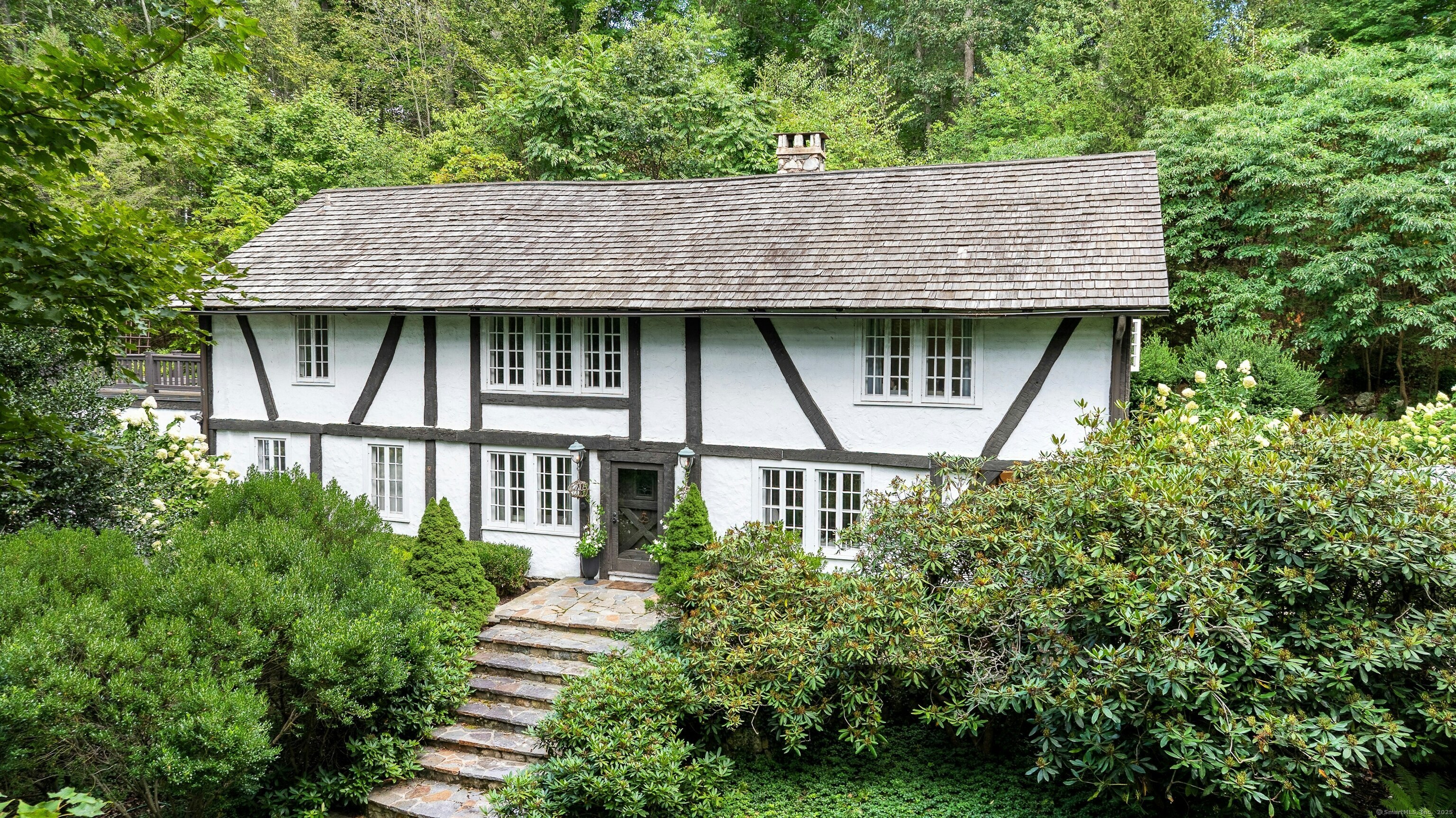 736 Old Stamford Road New Canaan CT 06840
