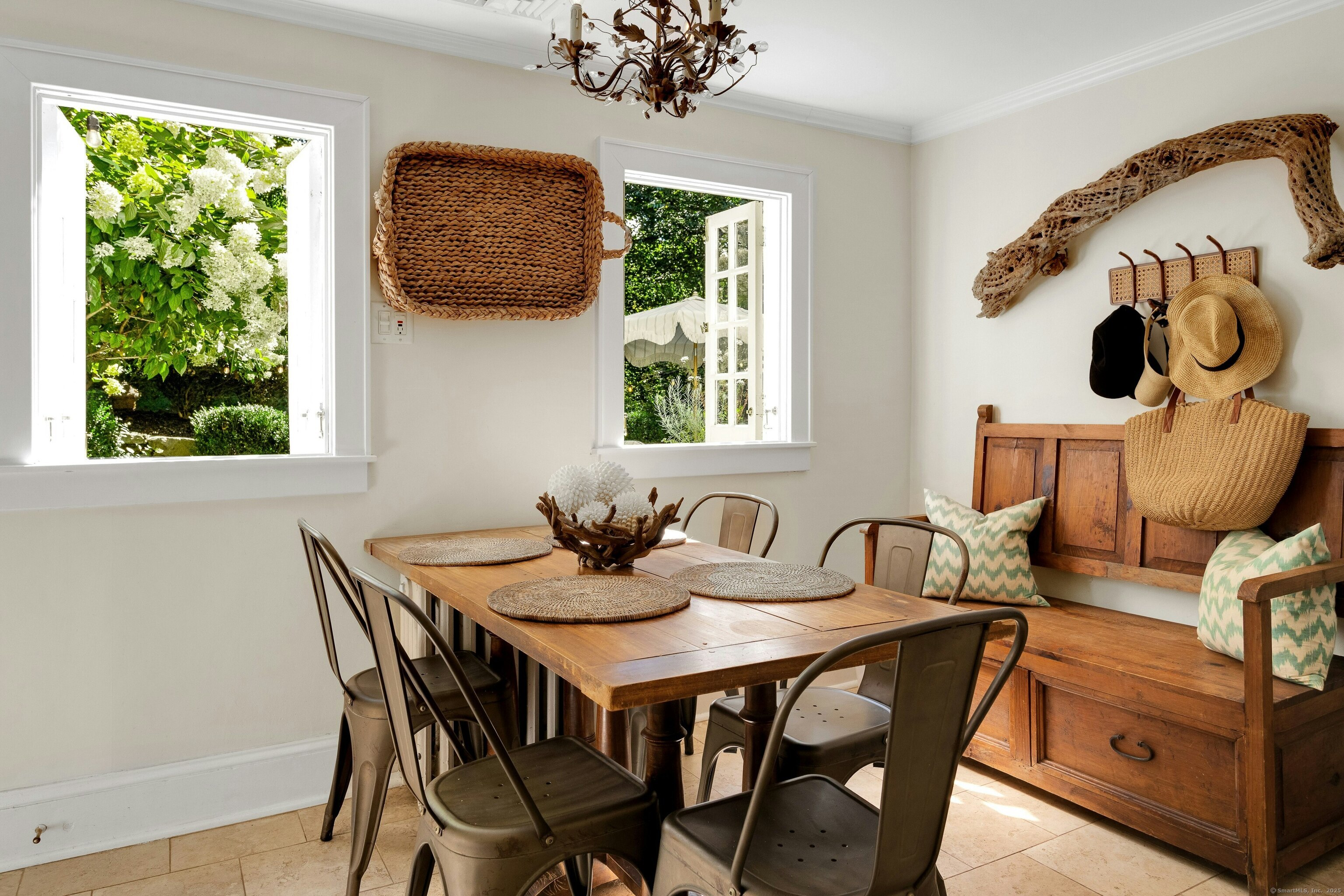 736 Old Stamford Road New Canaan CT 06840