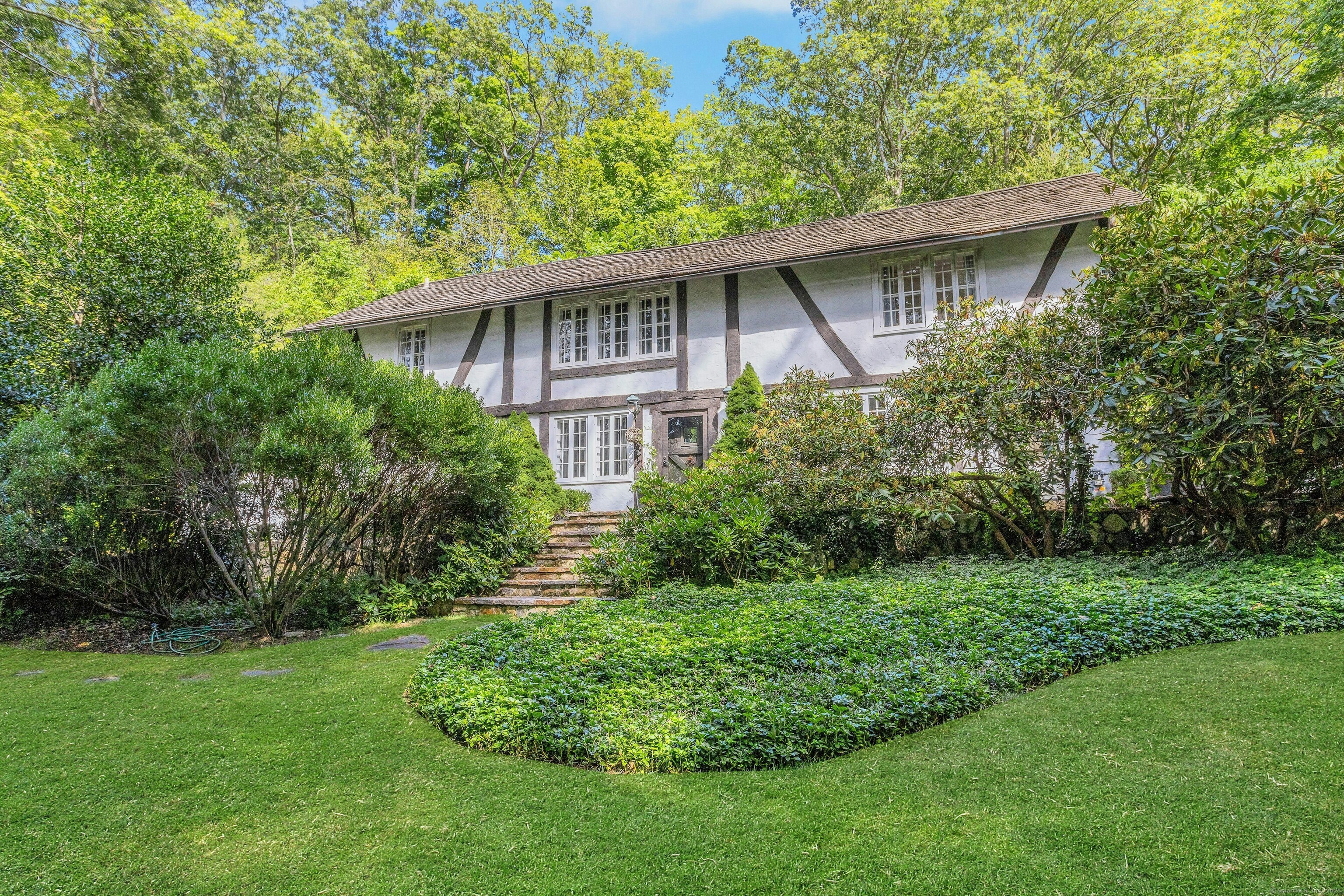 736 Old Stamford Road New Canaan CT 06840