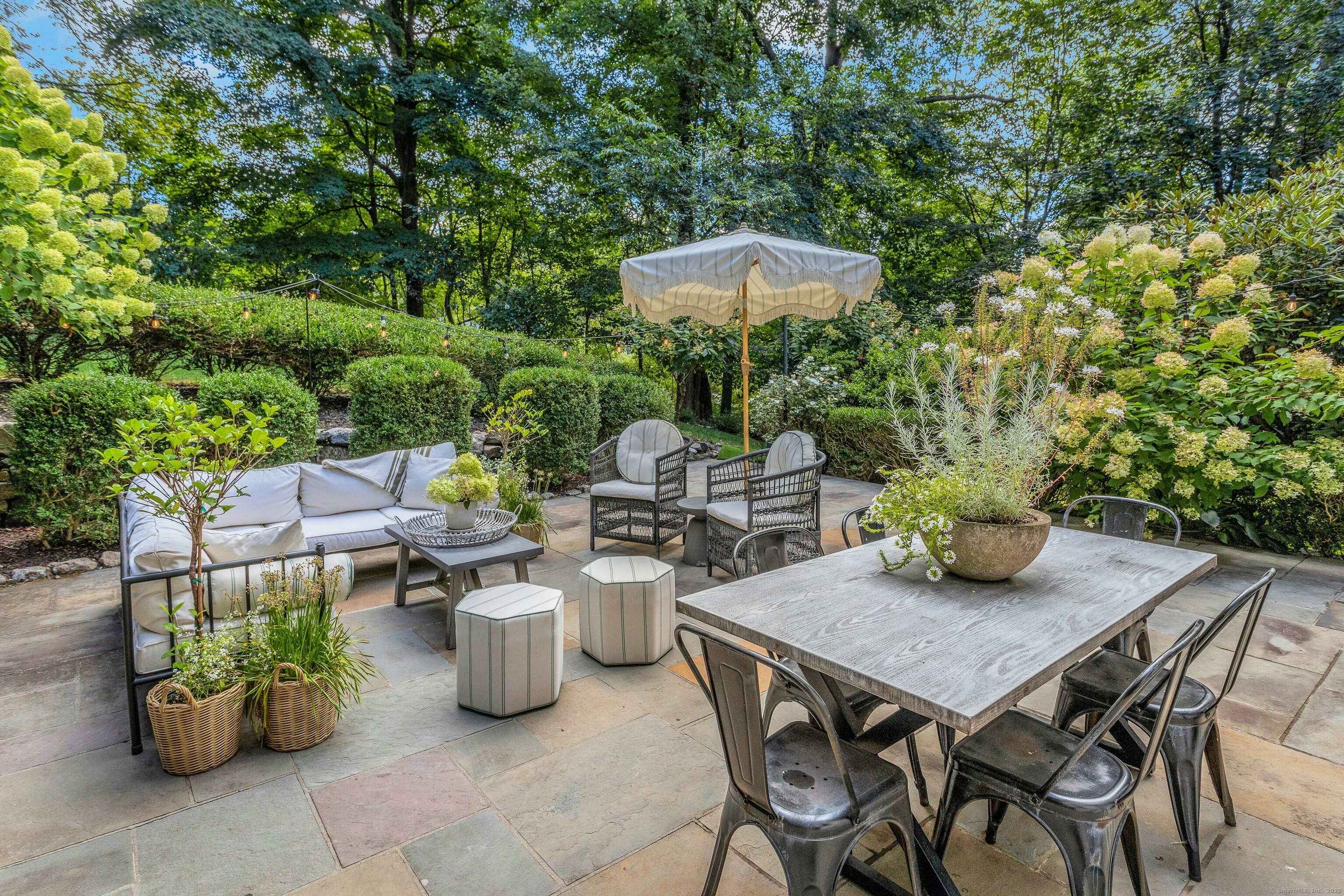 736 Old Stamford Road New Canaan CT 06840