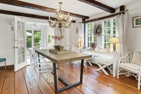 736 Old Stamford Road New Canaan CT 06840