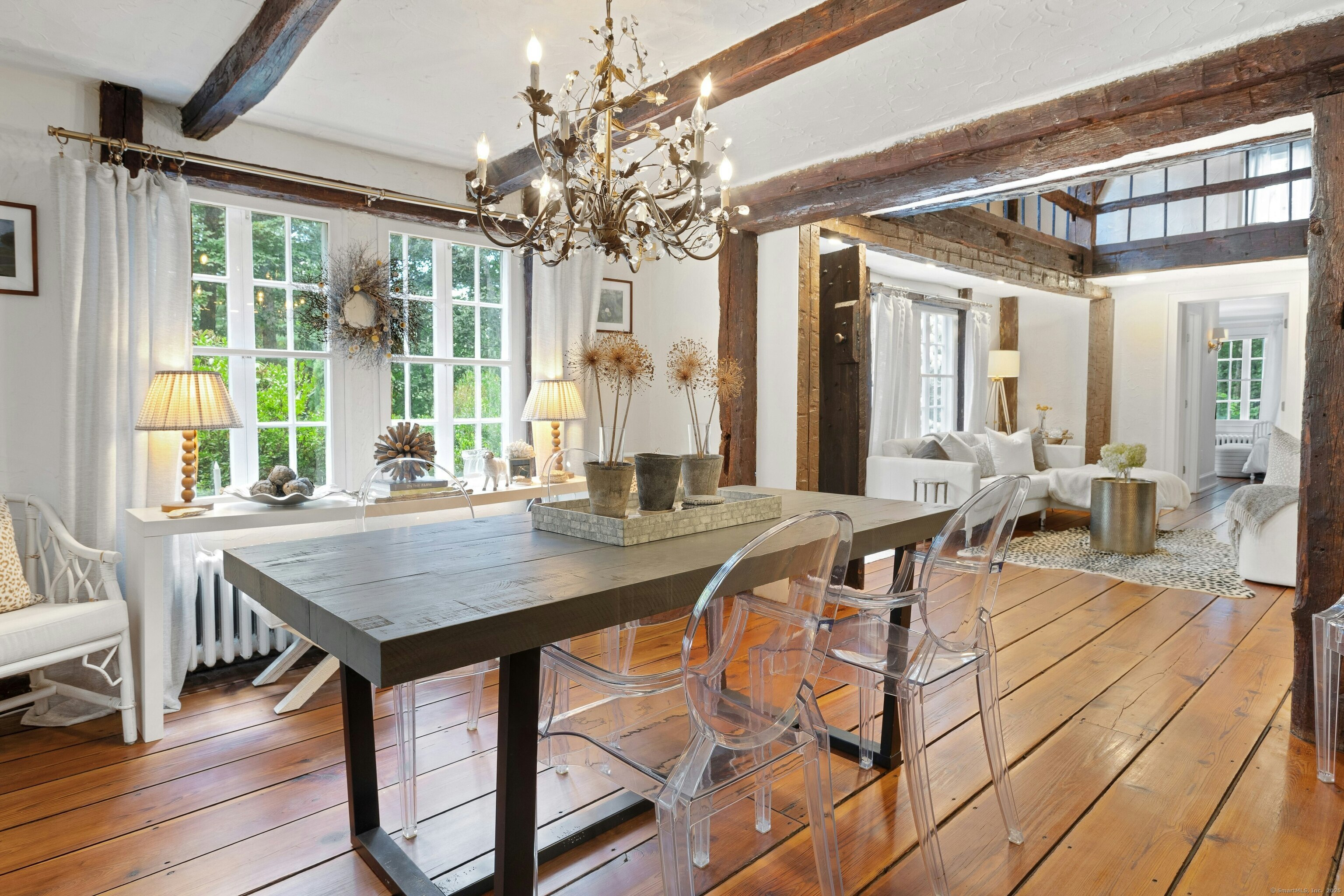 736 Old Stamford Road New Canaan CT 06840