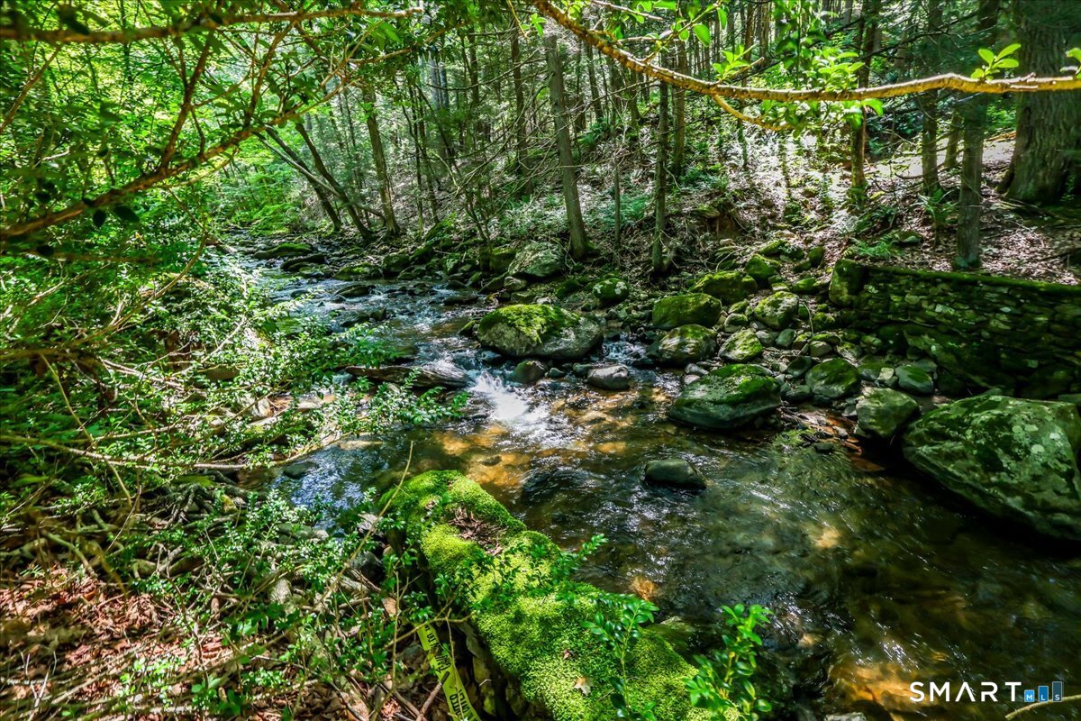 28 Old Mill Road New Milford CT 06776