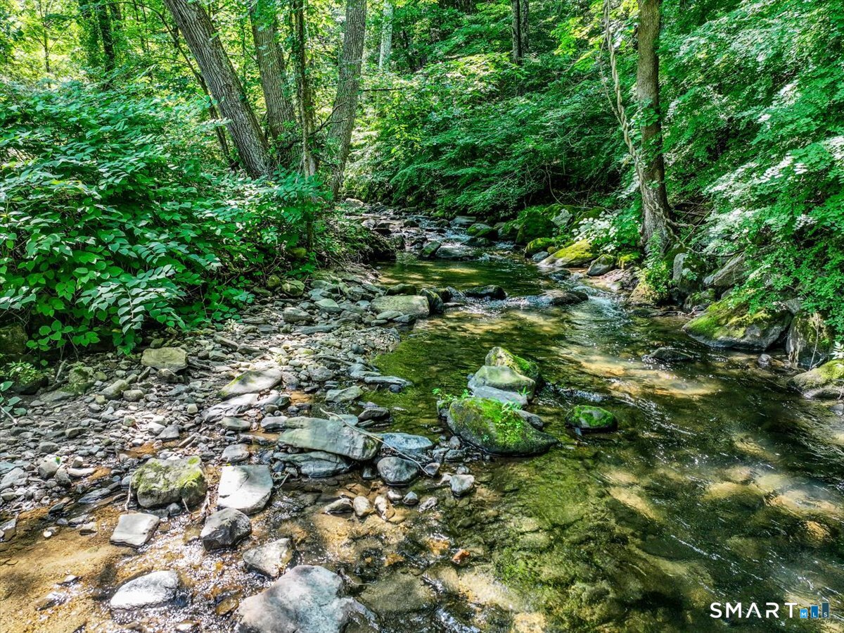 28 Old Mill Road New Milford CT 06776