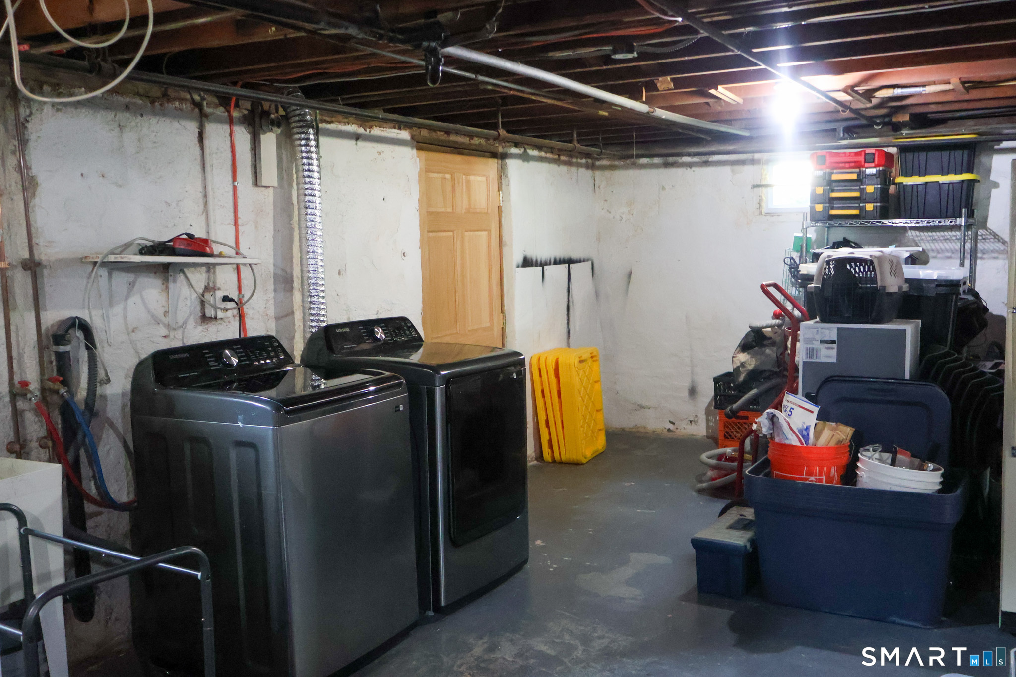 33 Linnmore Drive Manchester CT 06040