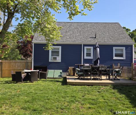 33 Linnmore Drive Manchester CT 06040