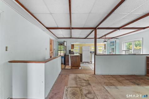 196 Lake East Drive Montville CT 06370
