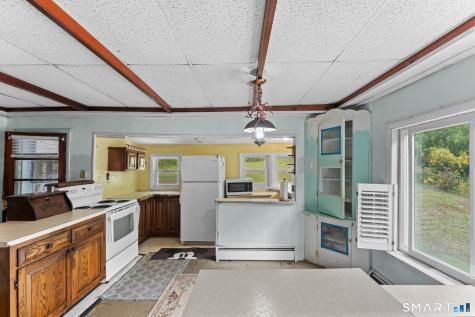 196 Lake East Drive Montville CT 06370