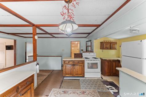 196 Lake East Drive Montville CT 06370