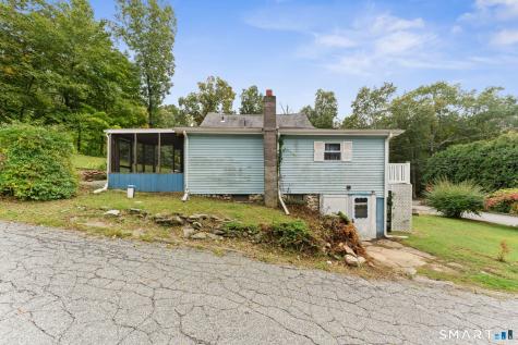 196 Lake East Drive Montville CT 06370