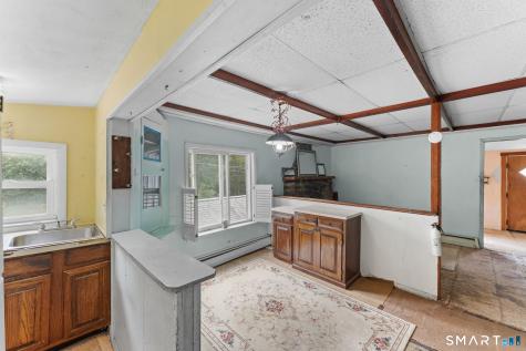 196 Lake East Drive Montville CT 06370