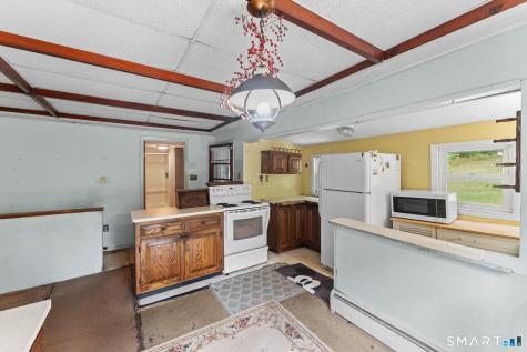 196 Lake East Drive Montville CT 06370