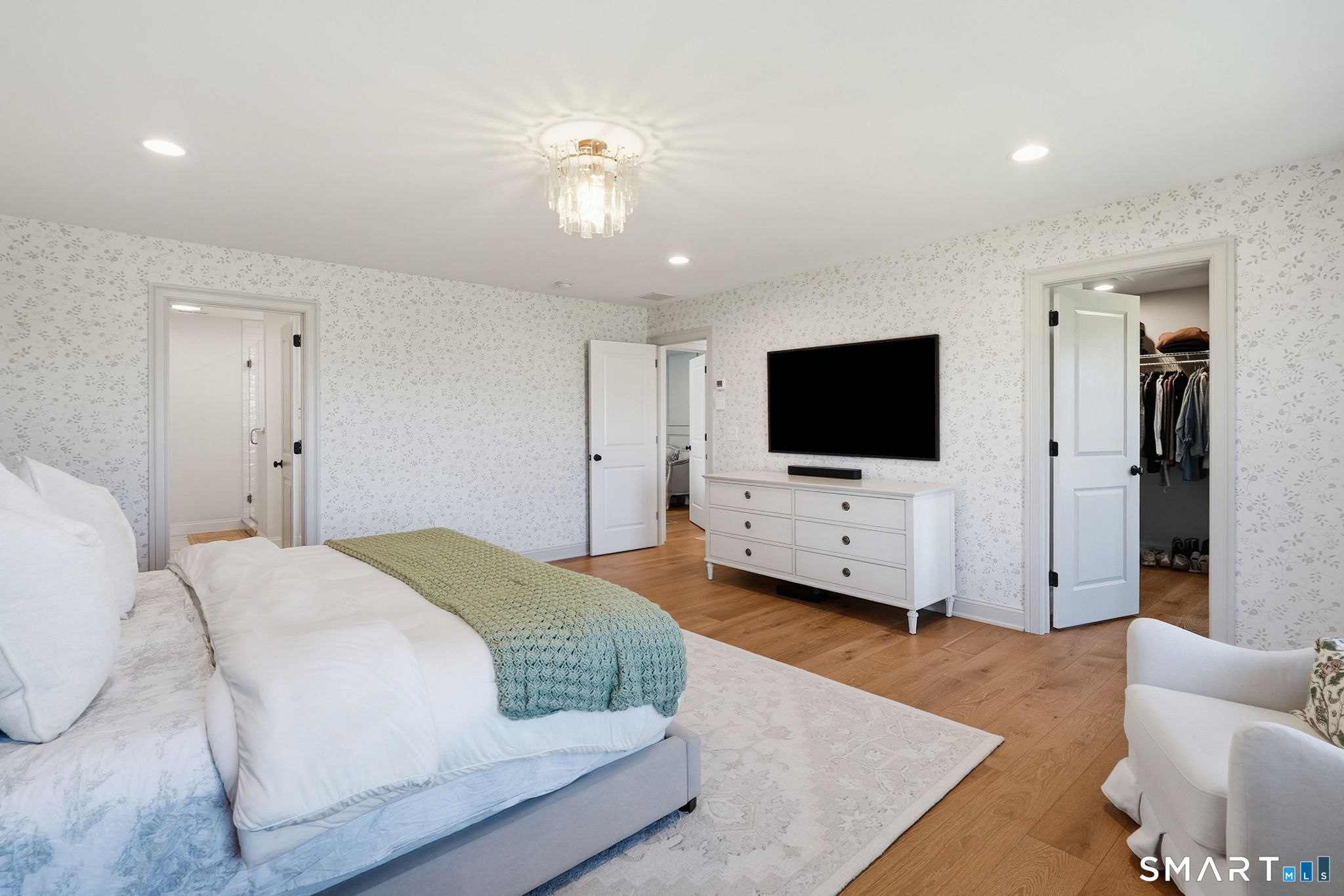 6 Matthew Drive Suffield CT 06078