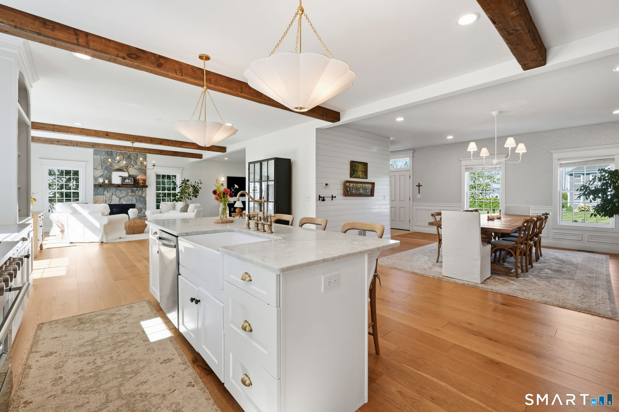 6 Matthew Drive Suffield CT 06078