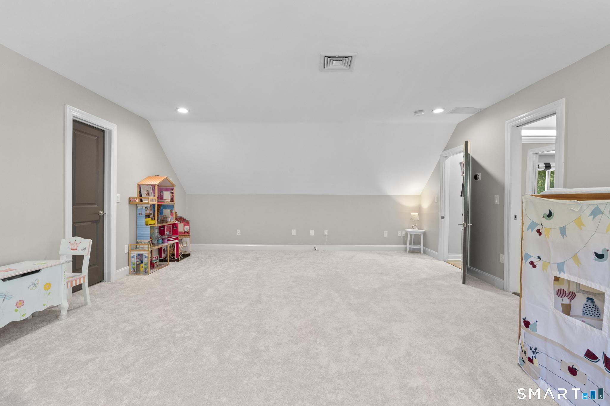 293 Sturges Ridge Road Wilton CT 06897