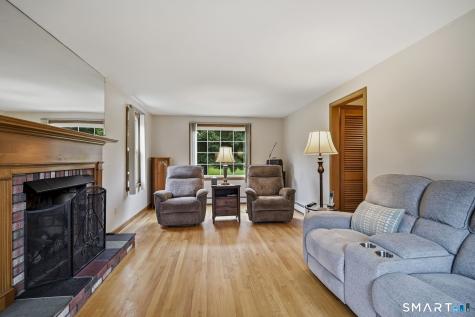 46 Governors Highway South Windsor CT 06074