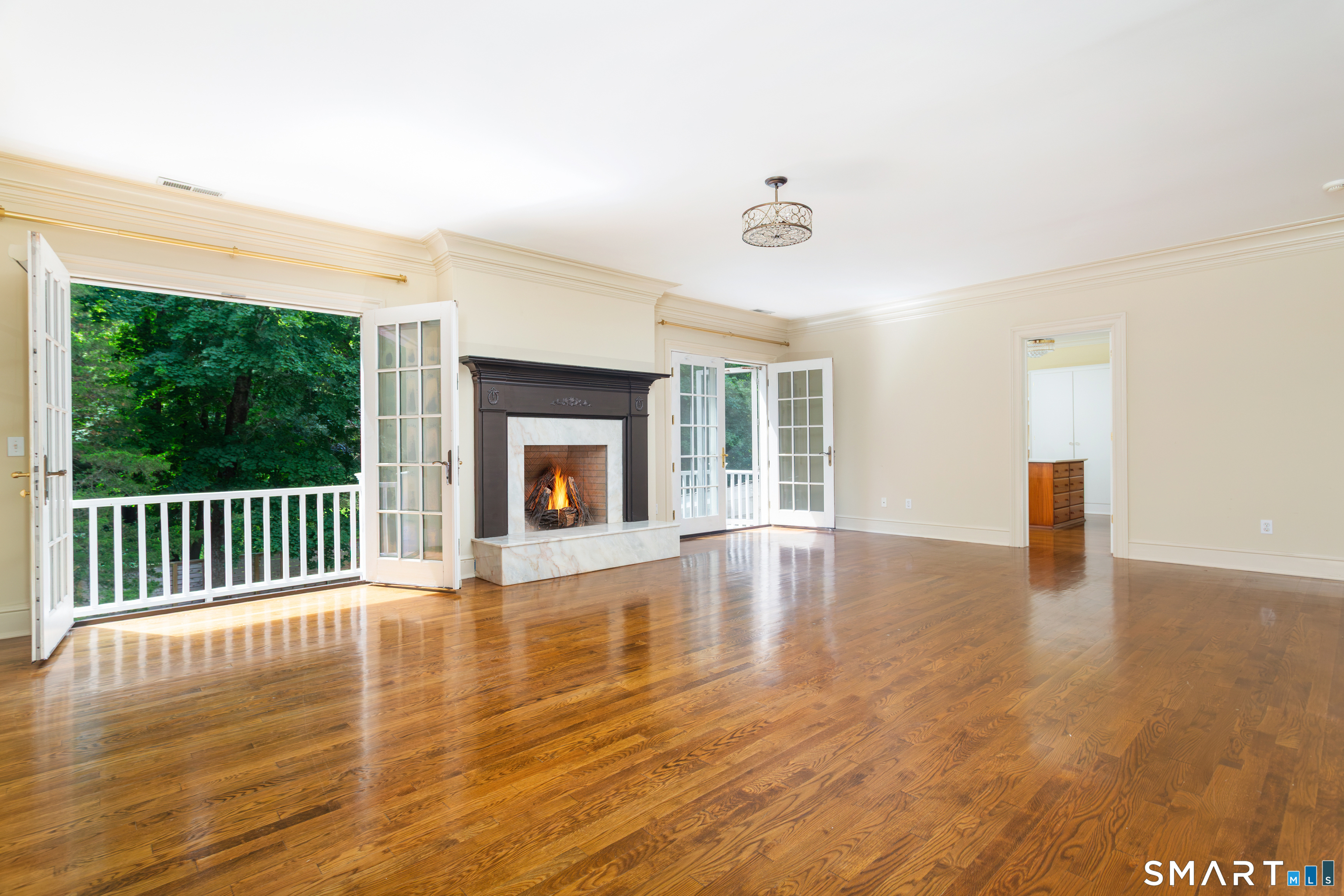 7 Old Hyde Road Weston CT 06883